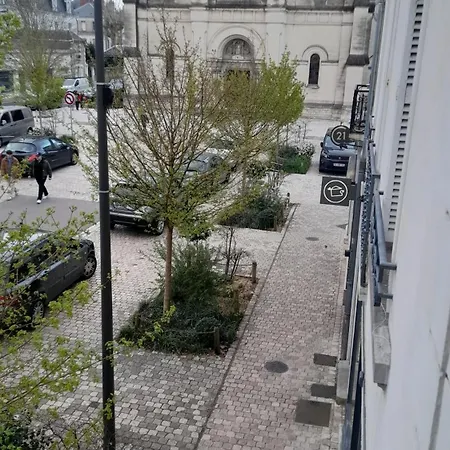 Appartamento Chez Eric Le N2 Tours Esterno foto