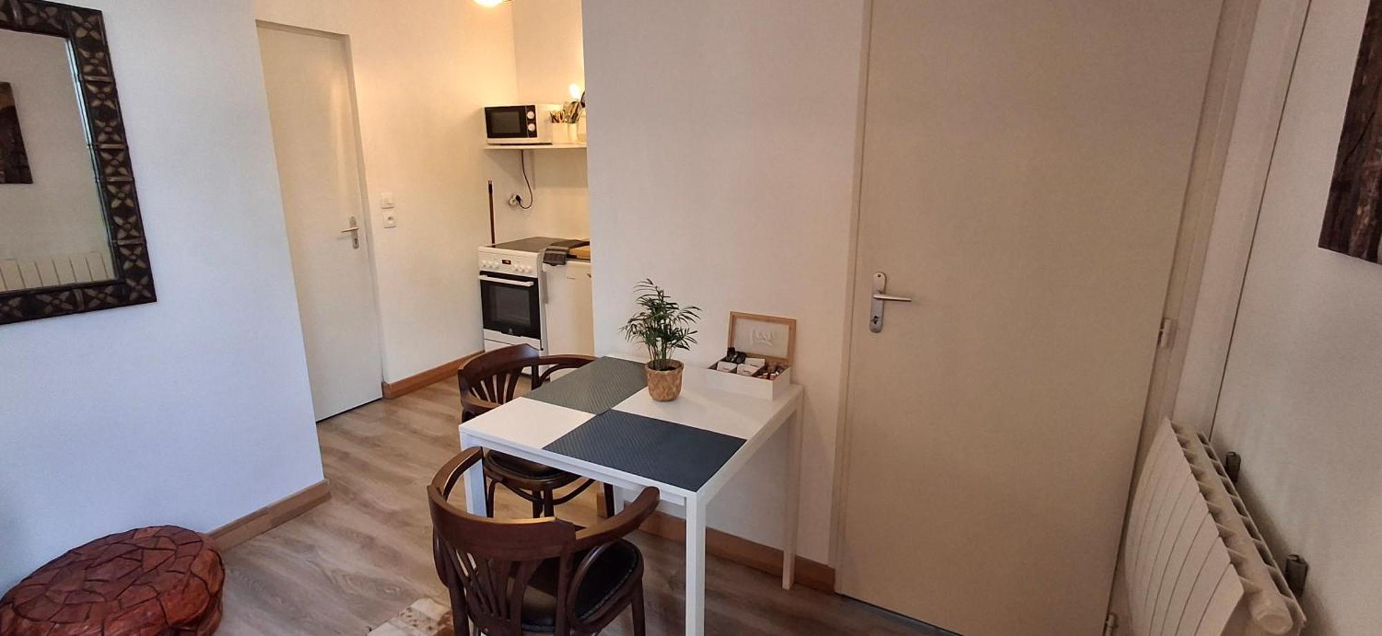 Chez Eric Le N2 Apartamento